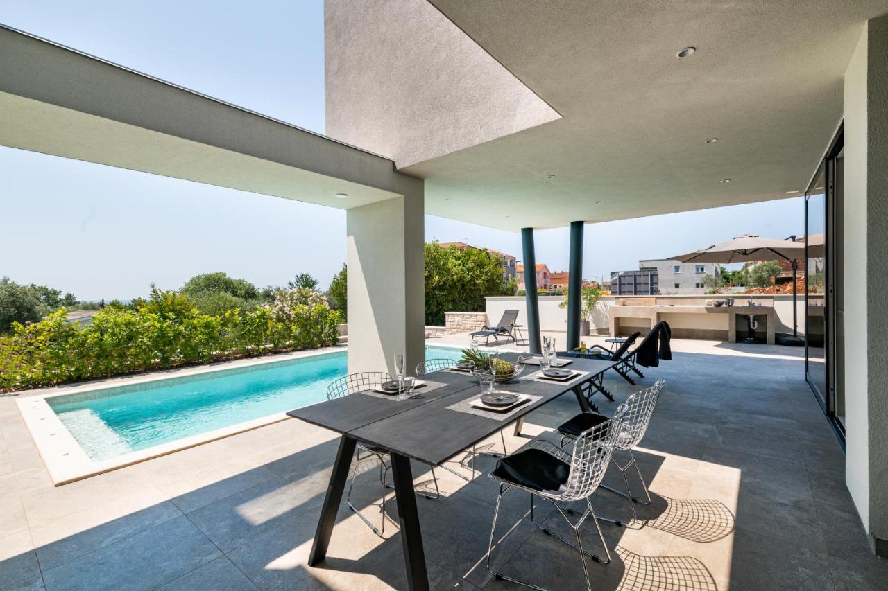 Luxus Villen Monteneto Zambratija  Extérieur photo