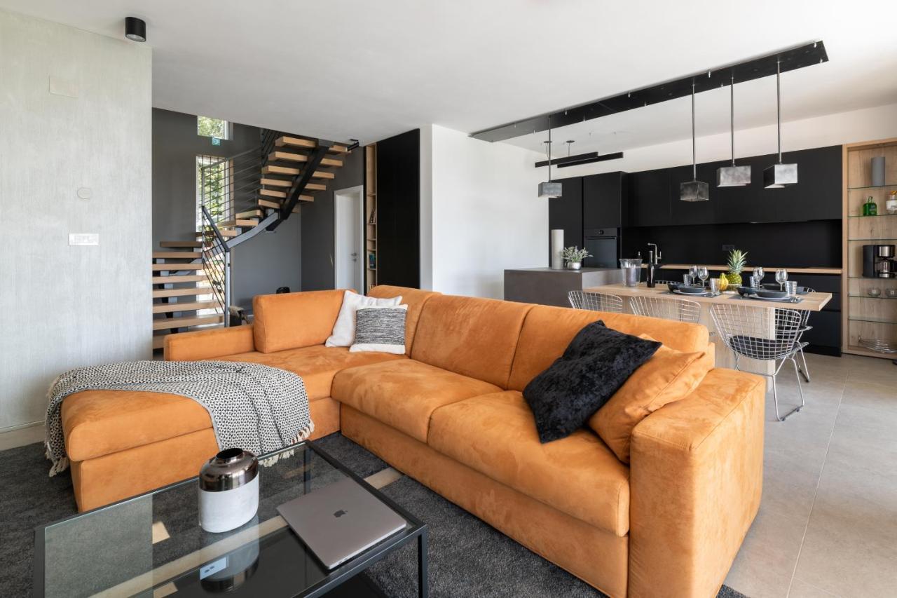Luxus Villen Monteneto Zambratija  Extérieur photo